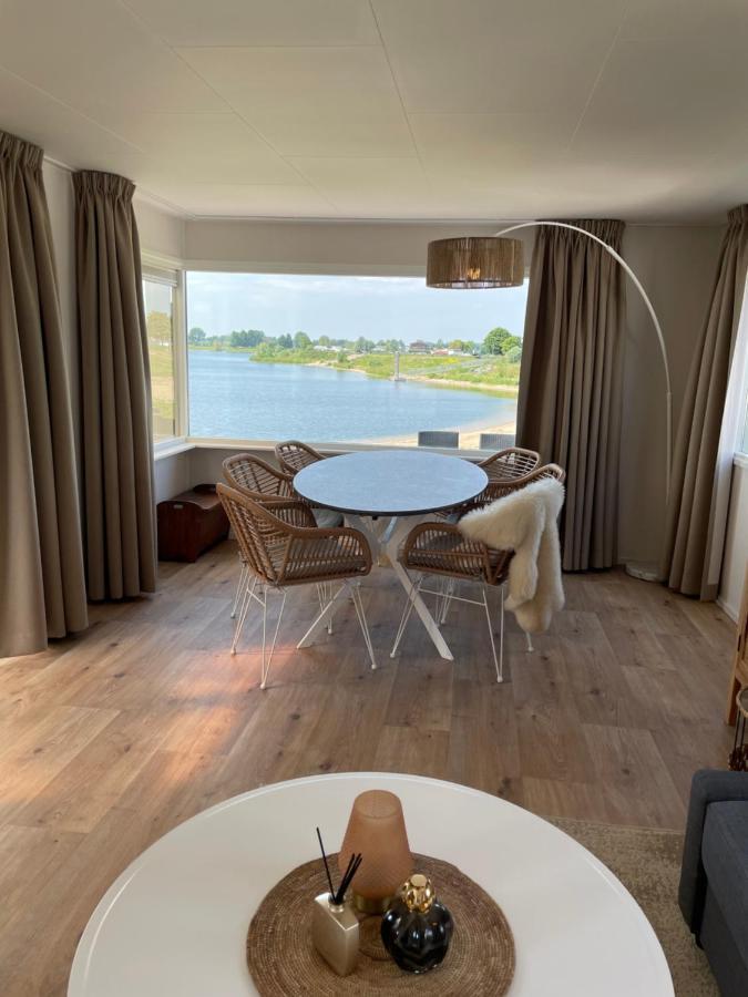 Luxe Chalet Direct Aan Het Water Met Strand Lith Εξωτερικό φωτογραφία