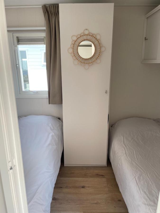 Luxe Chalet Direct Aan Het Water Met Strand Lith Εξωτερικό φωτογραφία