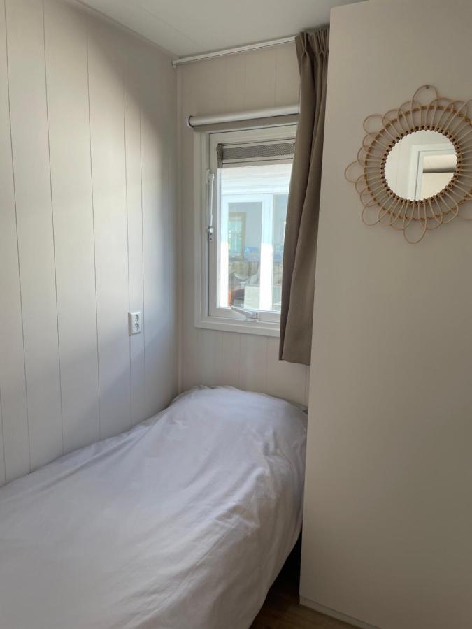 Luxe Chalet Direct Aan Het Water Met Strand Lith Εξωτερικό φωτογραφία