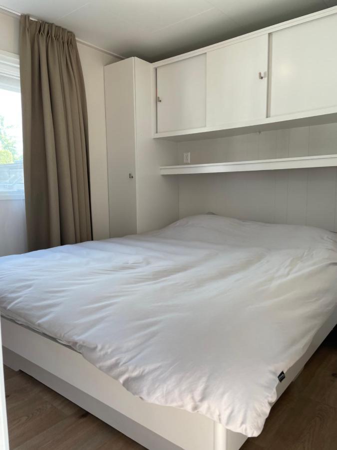 Luxe Chalet Direct Aan Het Water Met Strand Lith Εξωτερικό φωτογραφία